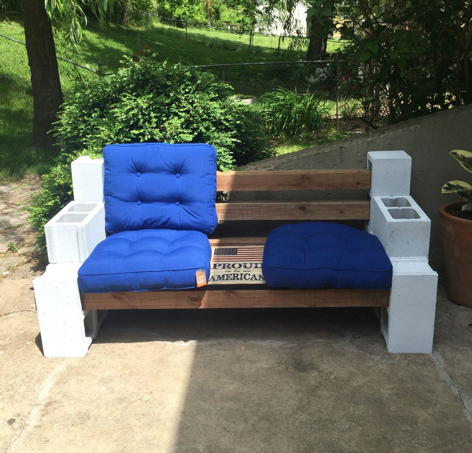 30-best-cinder-block-bench-ideas-to-easily-add-more-seating-in-your