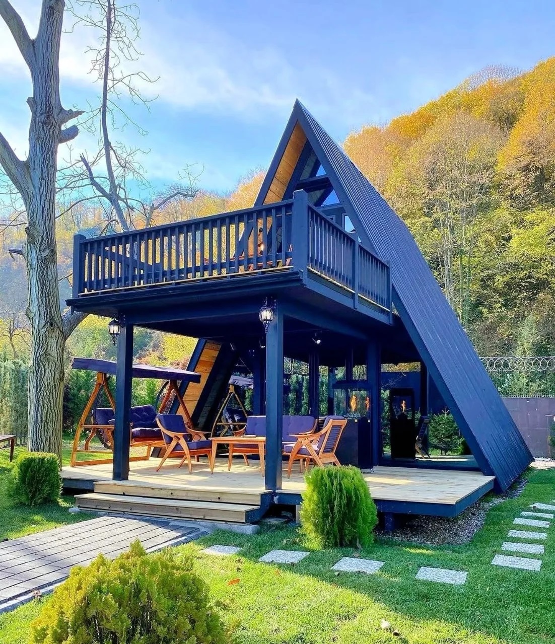 26-ideas-for-a-frame-house-with-deck-balcony-to-relax-and-enjoy-nature